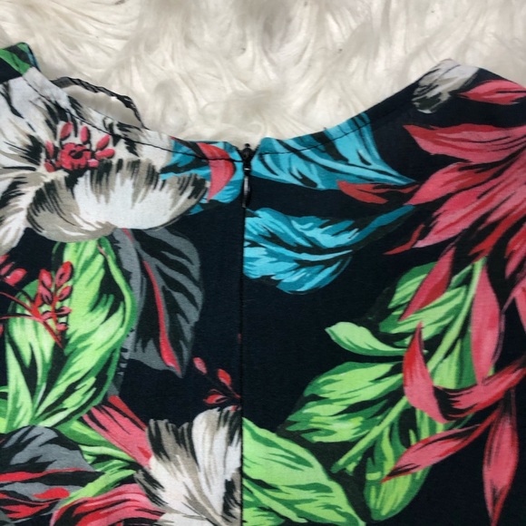 ZARA  BLACK FLORAL TUNIC DRESS  SIZE SMALL - Picture 10 of 11